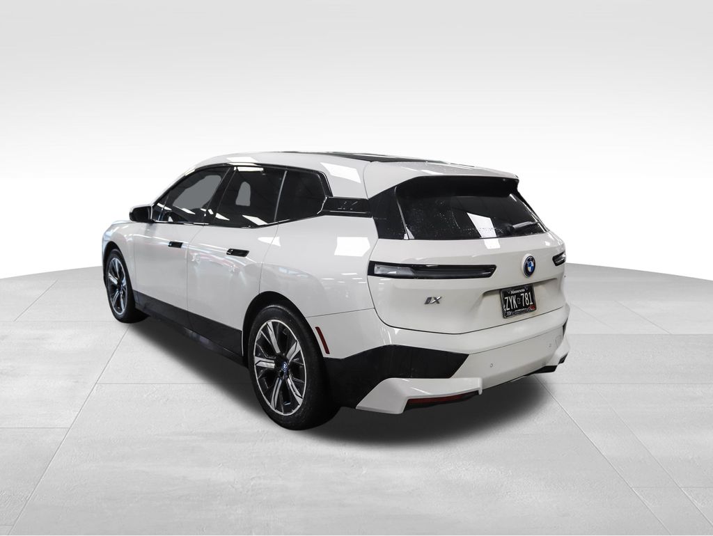 Thumbnail: 2024 BMW iX - 3