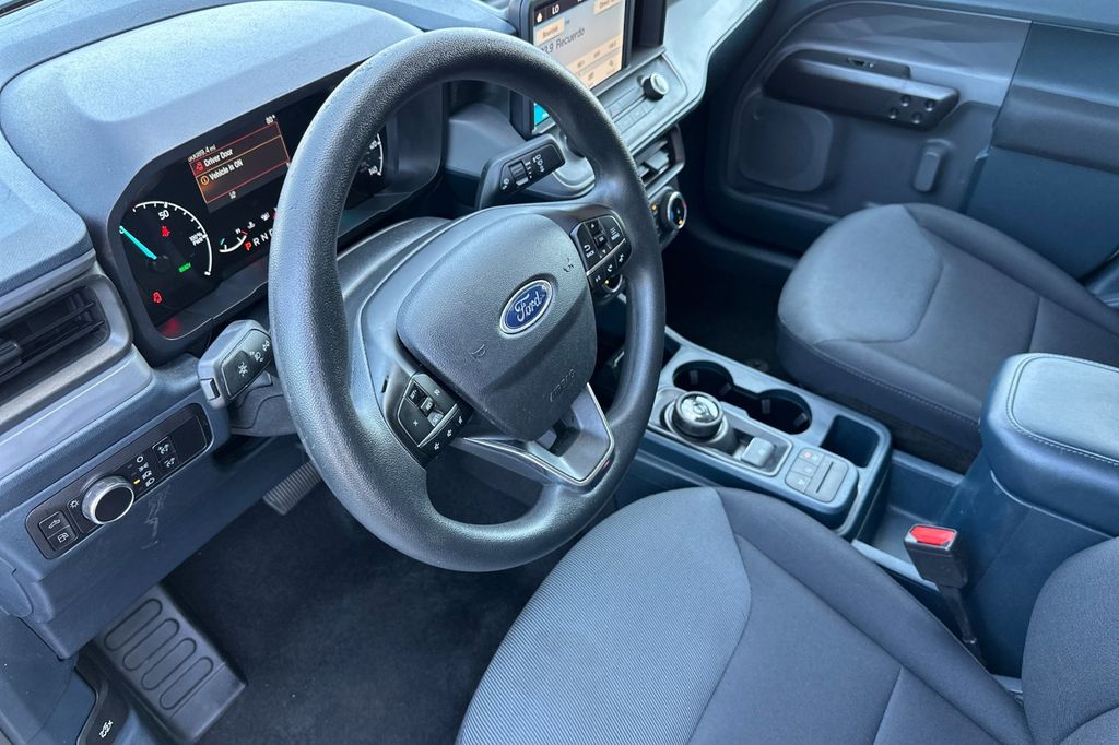 2023 Ford Maverick XL photo
