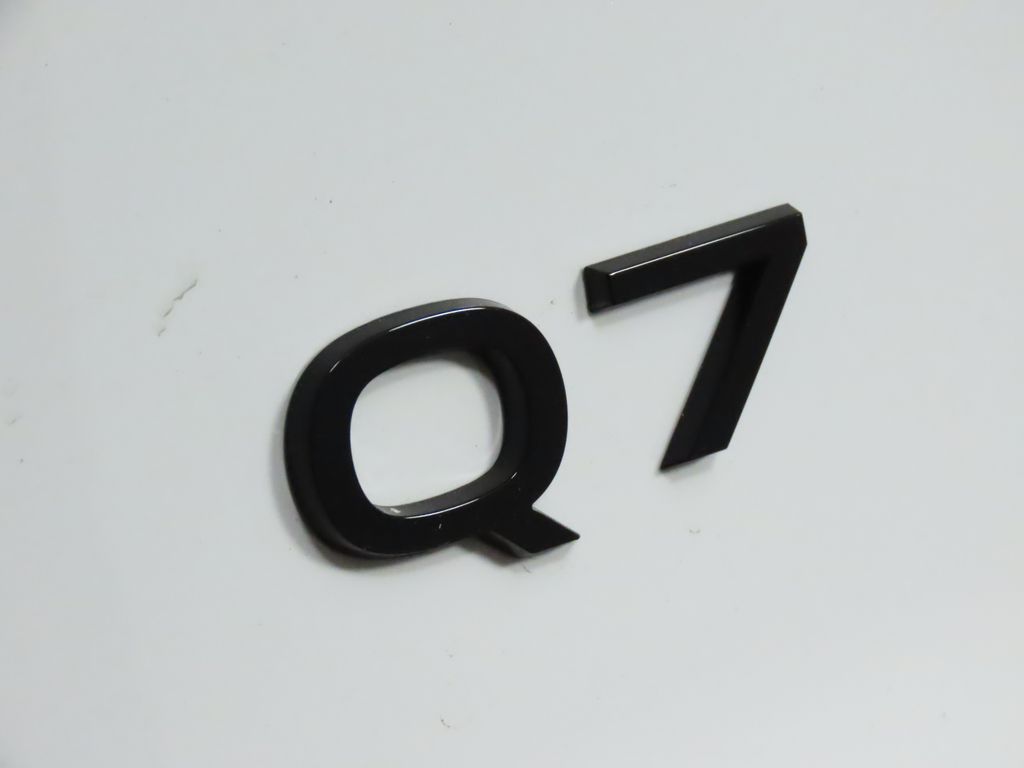 Thumbnail: 2025 Audi Q7 - 9