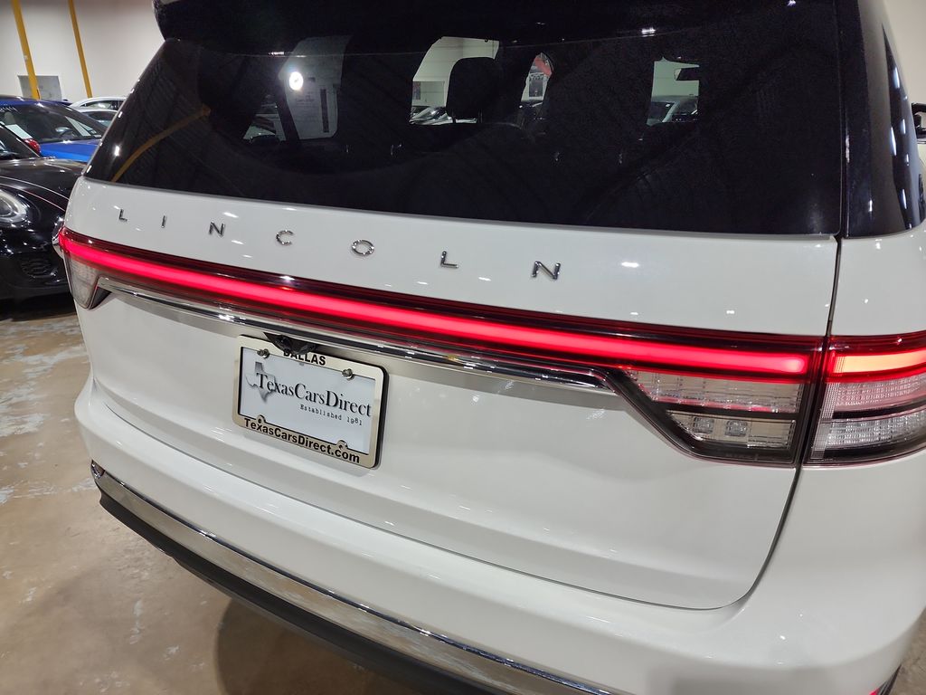 2020 Lincoln Aviator Reserve photo