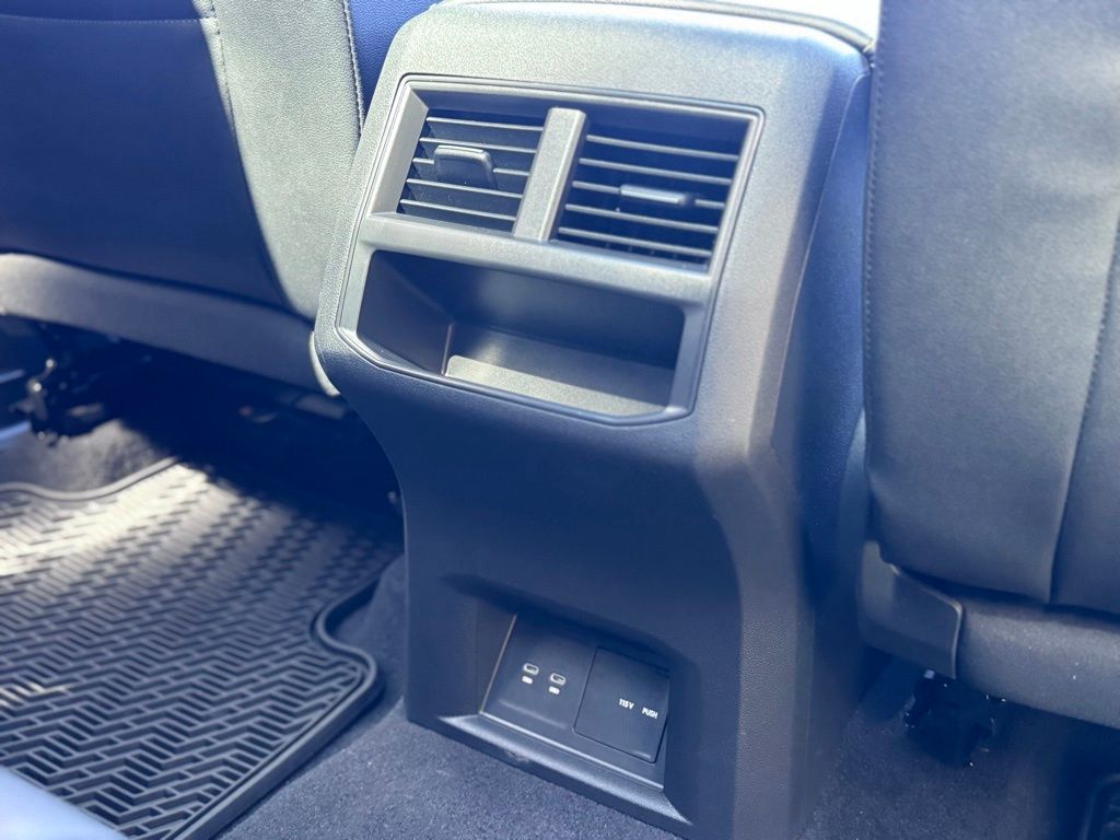 2023 Volkswagen Atlas Cross Sport V6 SE