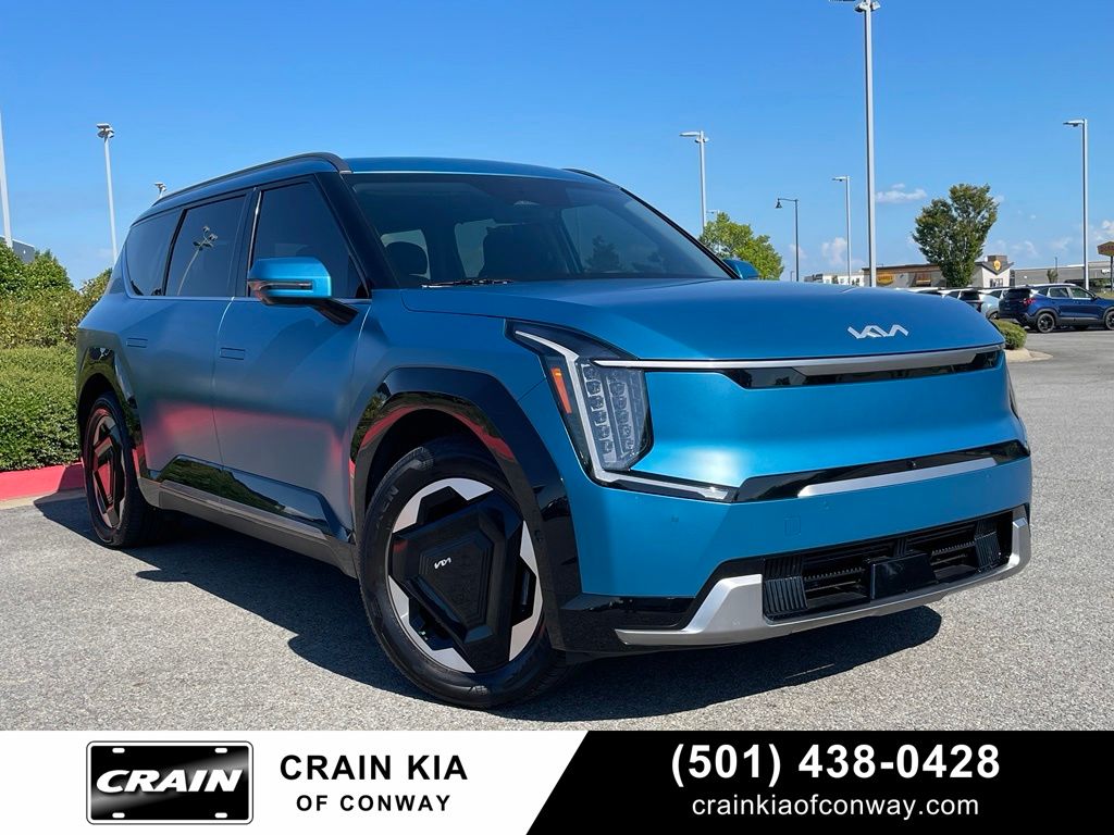  2024 Kia EV9 Land AWD   