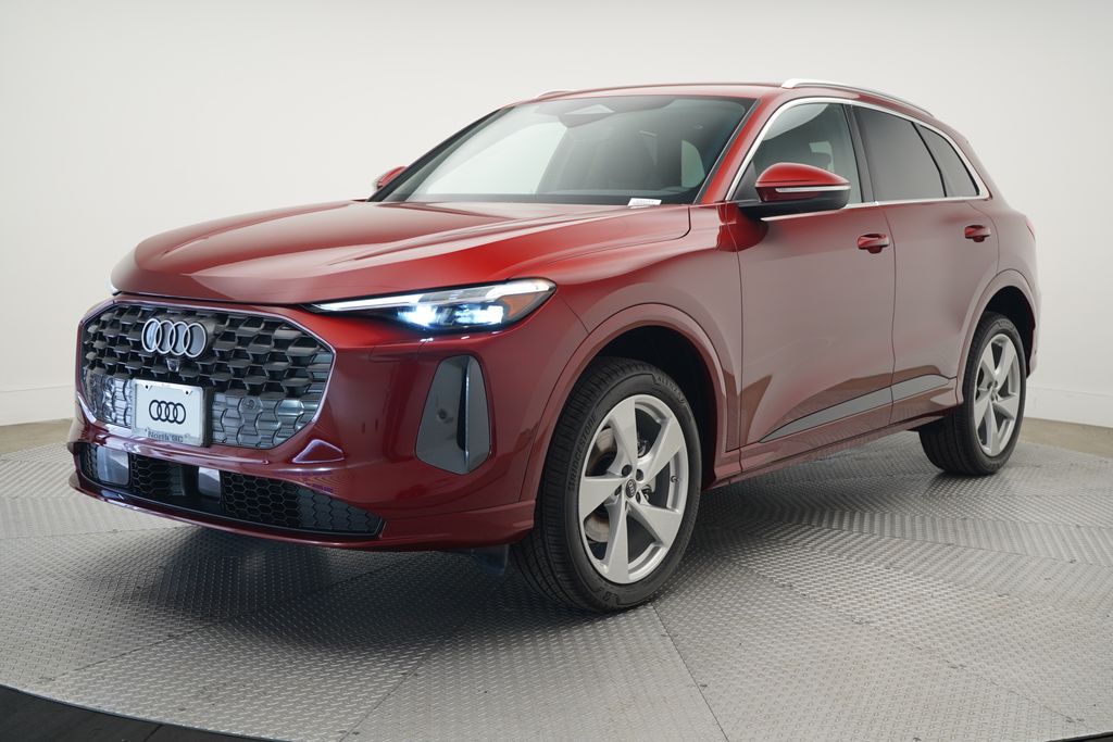 Thumbnail: 2025 Audi Q5 - 1