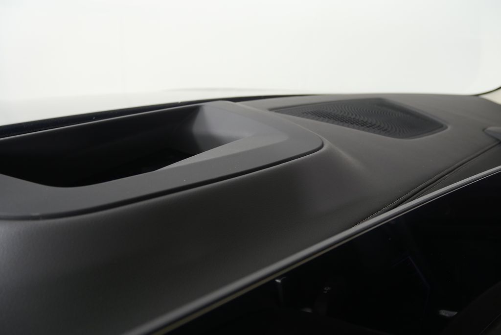 Thumbnail: 2026 BMW X7 - 20