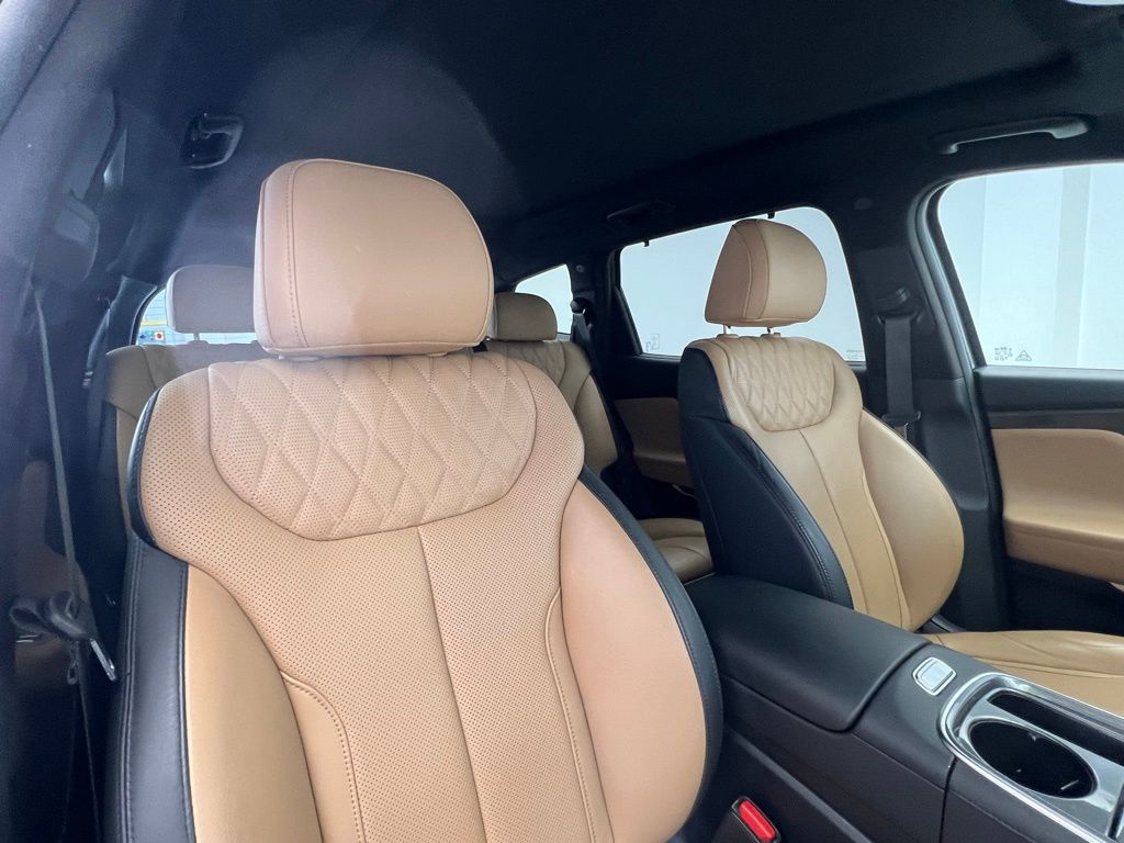 Thumbnail: 2022 Hyundai Santa Fe - 7