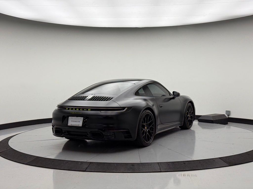 Thumbnail: 2022 Porsche 911 - 6