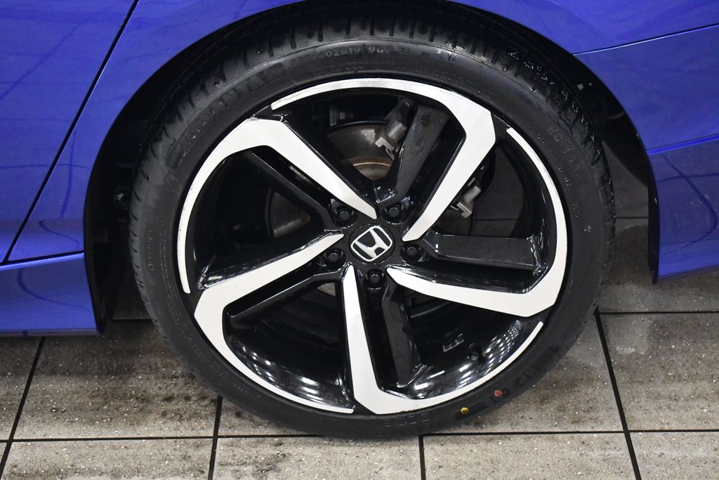 Thumbnail: 2022 Honda Accord - 13