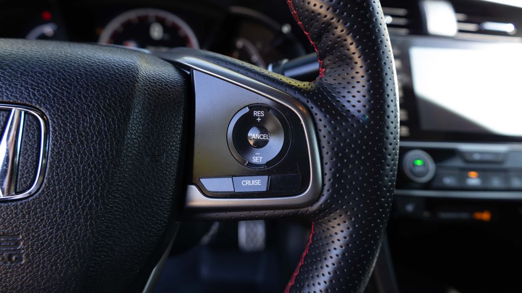 Used 2018 Honda Civic Si 2D Coupe