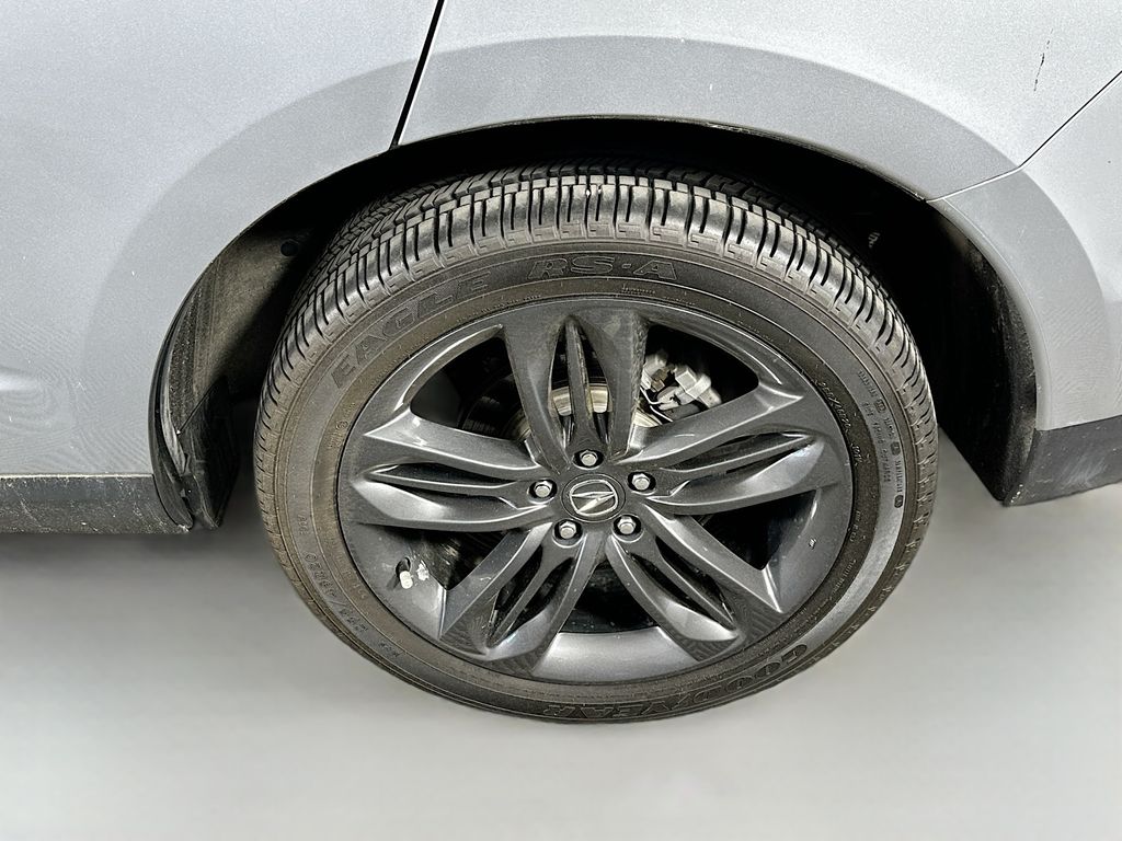 used 2023 Acura RDX car, priced at $37,875