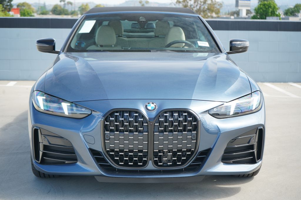 Thumbnail: 2026 BMW 4 Series - 3