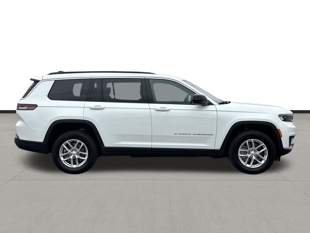 2025 Jeep Grand Cherokee L Laredo White at Wharton Ford