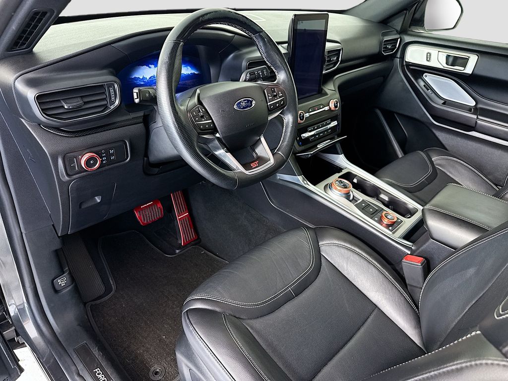 Thumbnail: 2020 Ford Explorer - 9