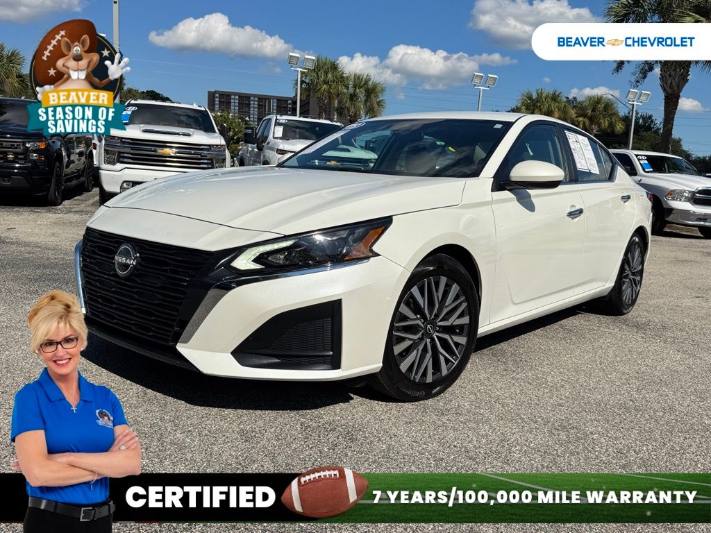 Used 2023 Nissan Altima Sedan
