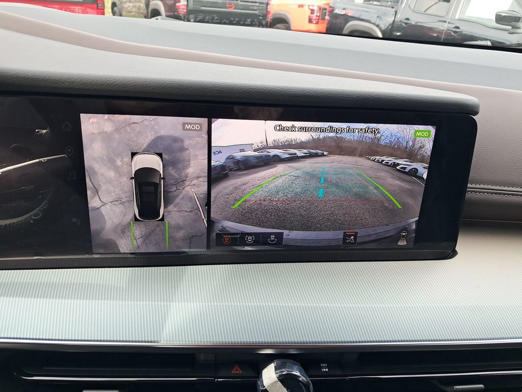 2026 Nissan Murano Platinum White at John Sisson Motors