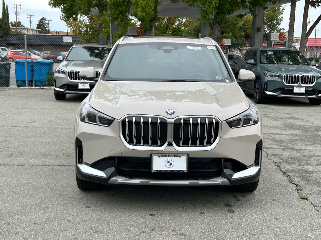 Thumbnail: 2026 BMW X1 - 8