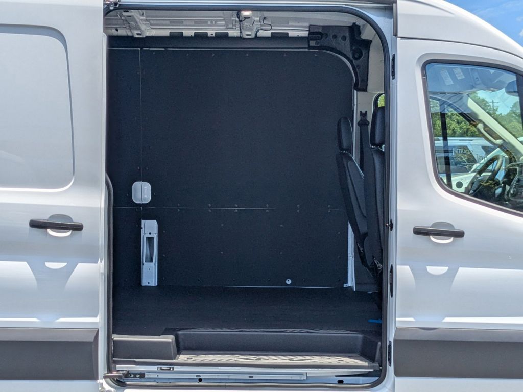 2025 Ford Transit 250