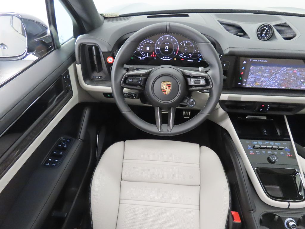 Thumbnail: 2026 Porsche Cayenne - 17
