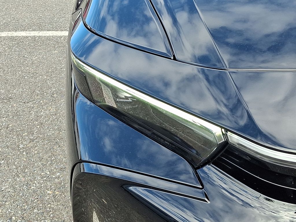 Thumbnail: 2026 Toyota Crown - 8