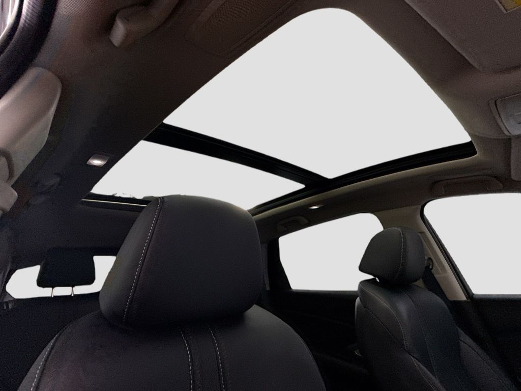 Thumbnail: 2023 Acura RDX - 17