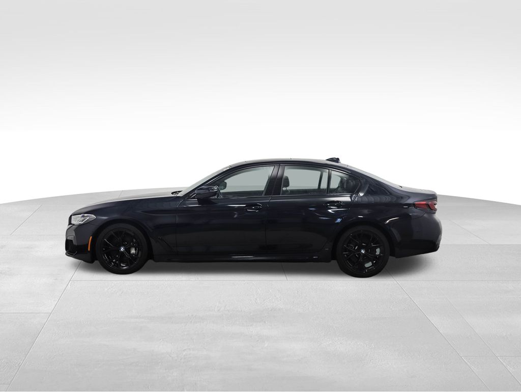 2022 BMW 5 Series 540i xDrive 2