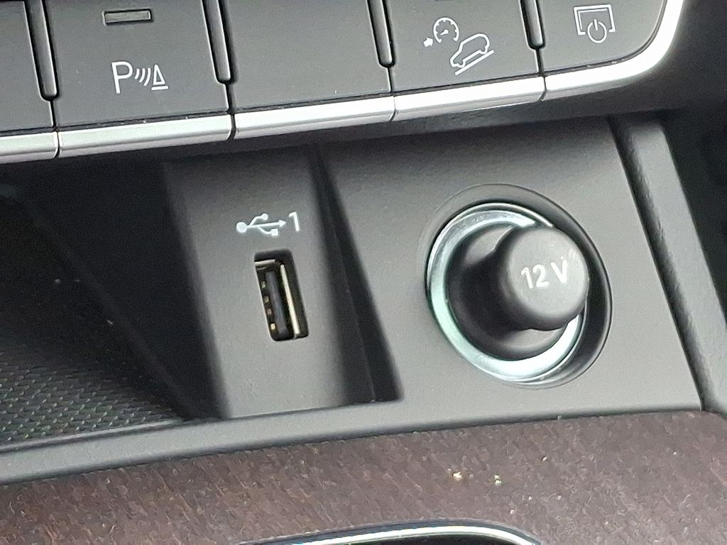 2024 Audi Q5 Premium 26