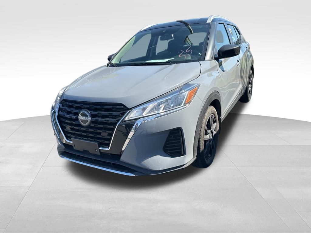 2023 Gray/Super Black Nissan Kicks SV FWD SUV