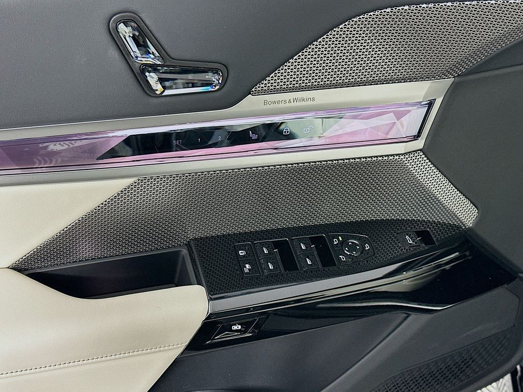 Thumbnail: 2026 BMW i7 - 20