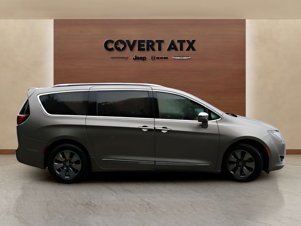 Used Car 2018 Chrysler Pacifica Hybrid  Limited For Sale Under $20,000 In Austin, Texas