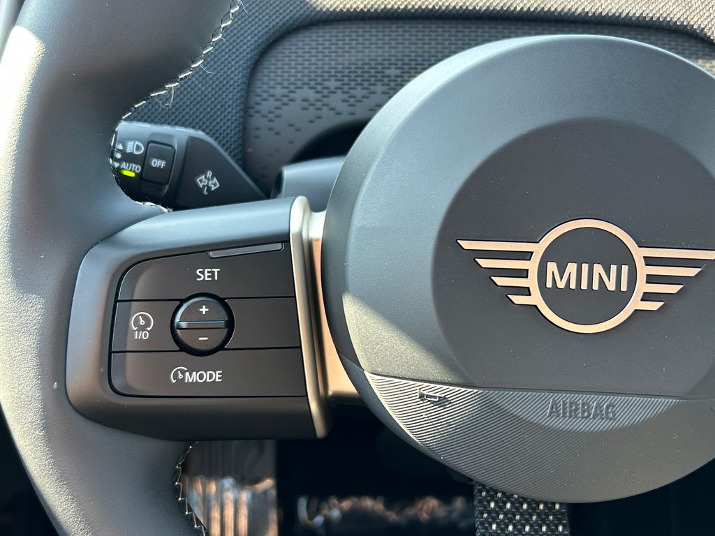 Thumbnail: 2025 MINI Cooper Countryman - 19