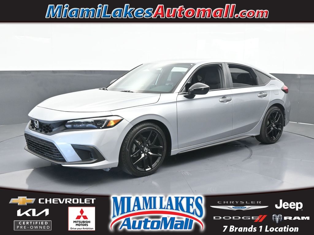 2023 Honda Civic Hatchback Sport's photo