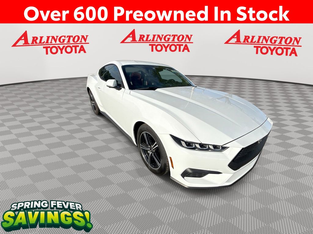 Oxford White 2025 Ford Mustang EcoBoost Premium Fastback RWD Coupe Rear-Wheel Drive Automatic