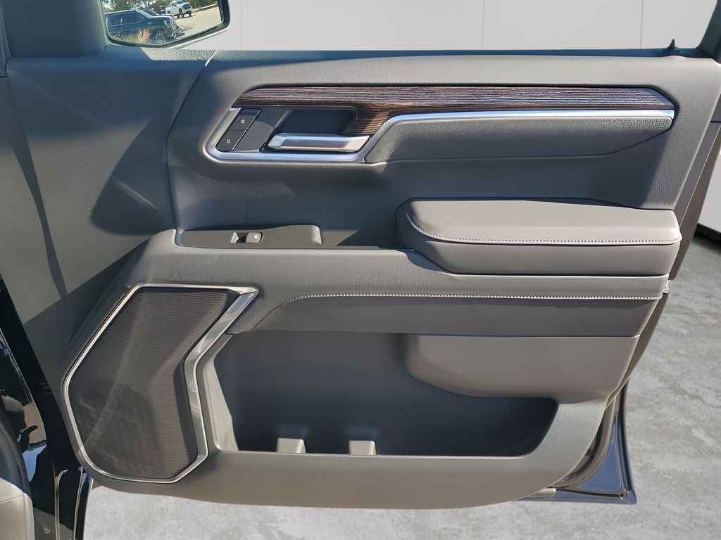 New 2026 Black GMC Elevation image 13