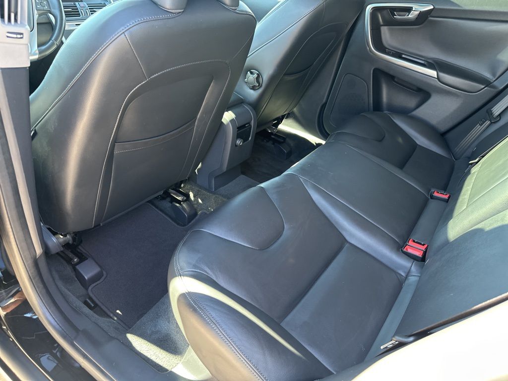 Used Car 2015 Volvo Xc60  T5 Premier Plus For Sale Under $12,000 In Austin, Texas