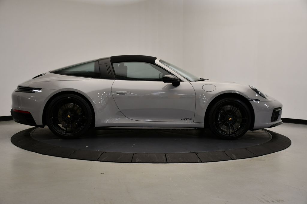 2023 Porsche 911 Targa 4S 6