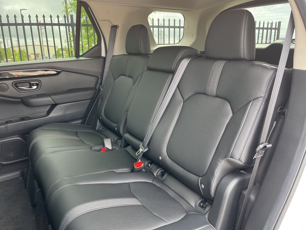 Thumbnail: 2026 Honda Passport - 16