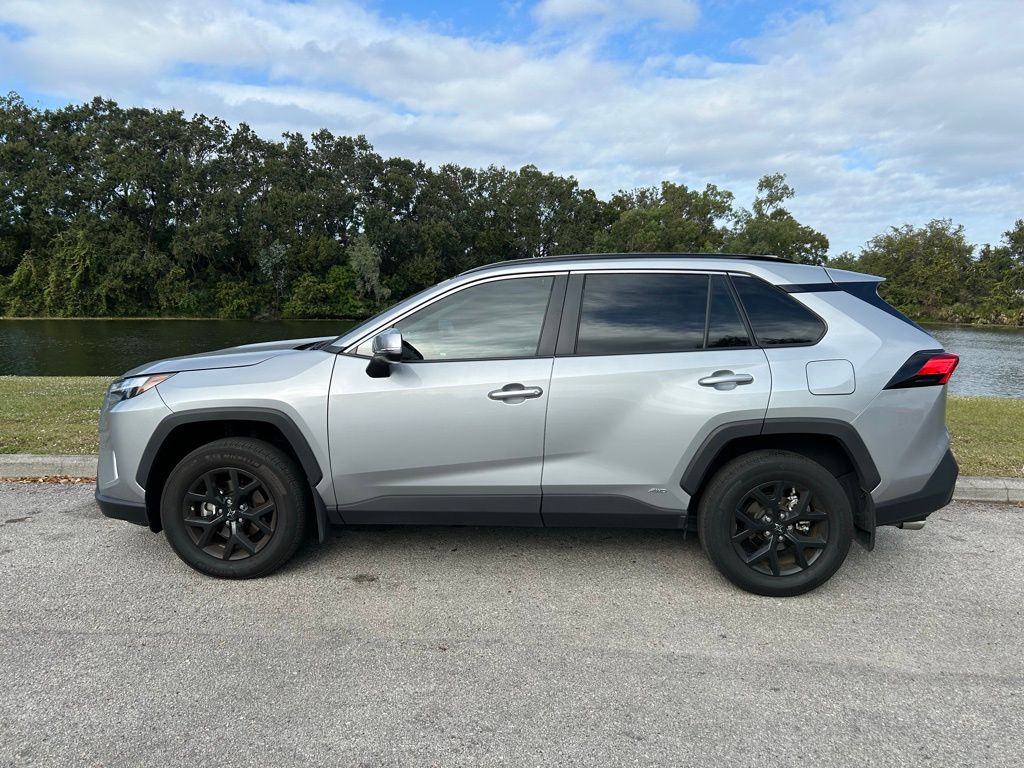 Thumbnail: 2025 Toyota RAV4 - 2