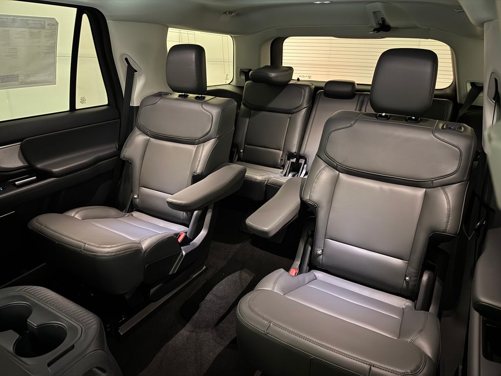 New 2026 Silver Ford Active image 13