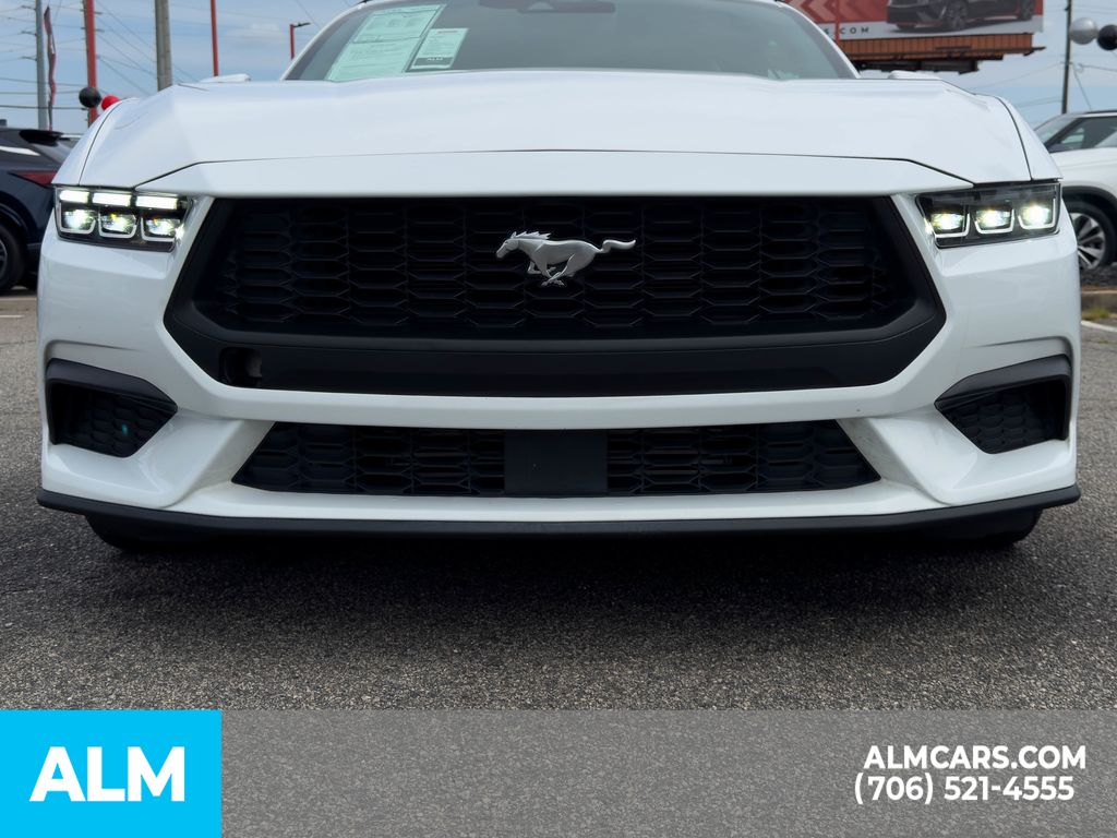 2024 Ford Mustang EcoBoost Premium photo 4