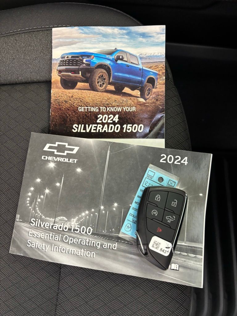 2024 Chevrolet Silverado 1500 RST - Photo 28