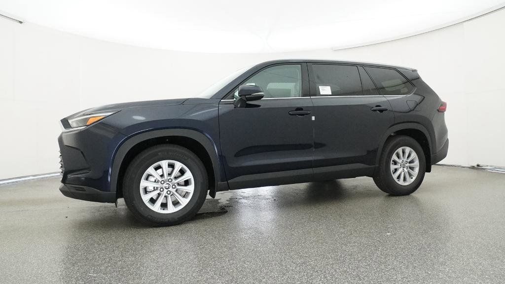 Thumbnail: 2025 Toyota Grand Highlander - 3