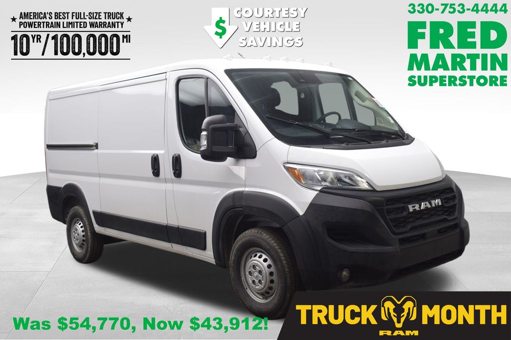 2026 RAM ProMaster 2500 Tradesman 136 Low Roof Cargo Van FWD