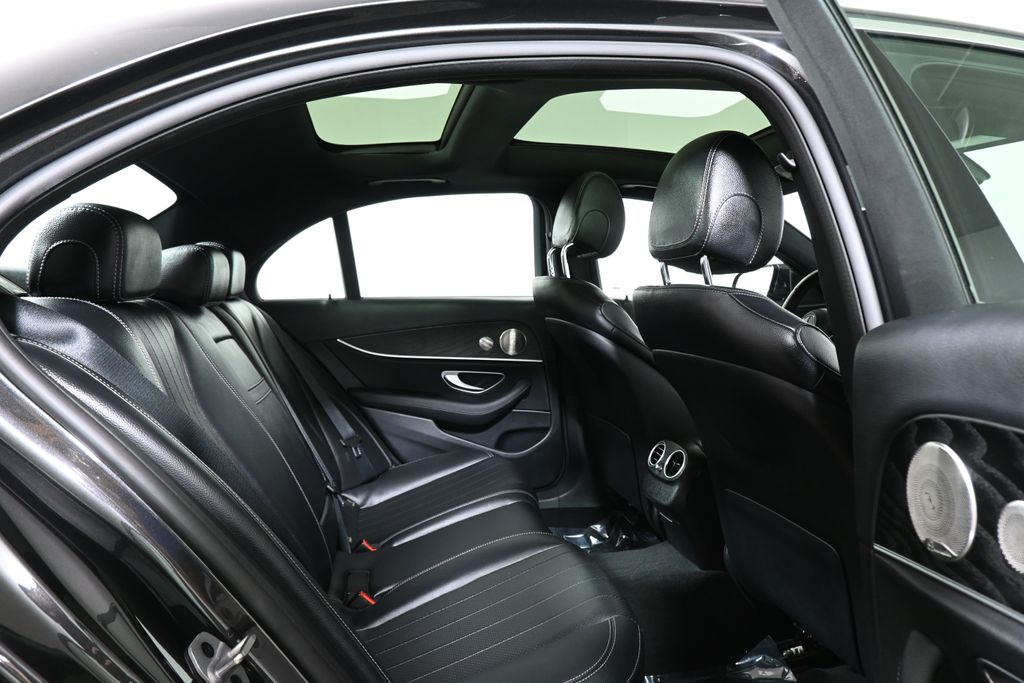 Thumbnail: 2023 Mercedes-Benz E-Class - 25