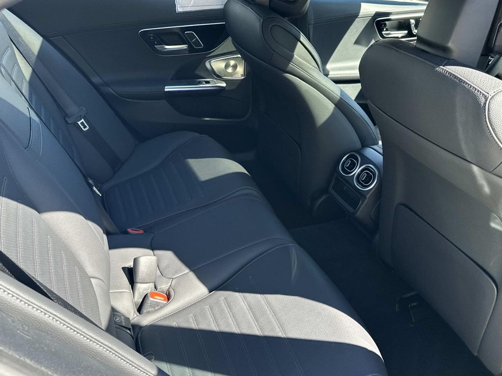 Thumbnail: 2025 Mercedes-Benz C-Class - 23