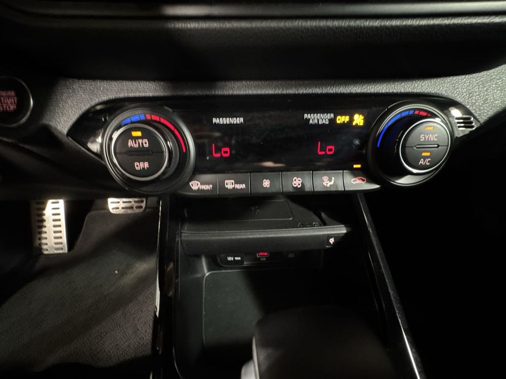 2024 Kia Forte GT photo 24