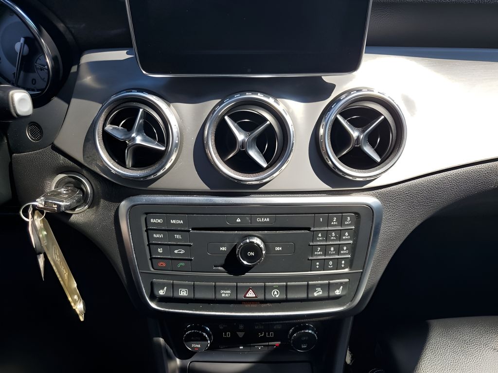 Used Car 2016 Mercedes-benz Gla  Gla 250 For Sale Under $20,000 In Austin, Texas