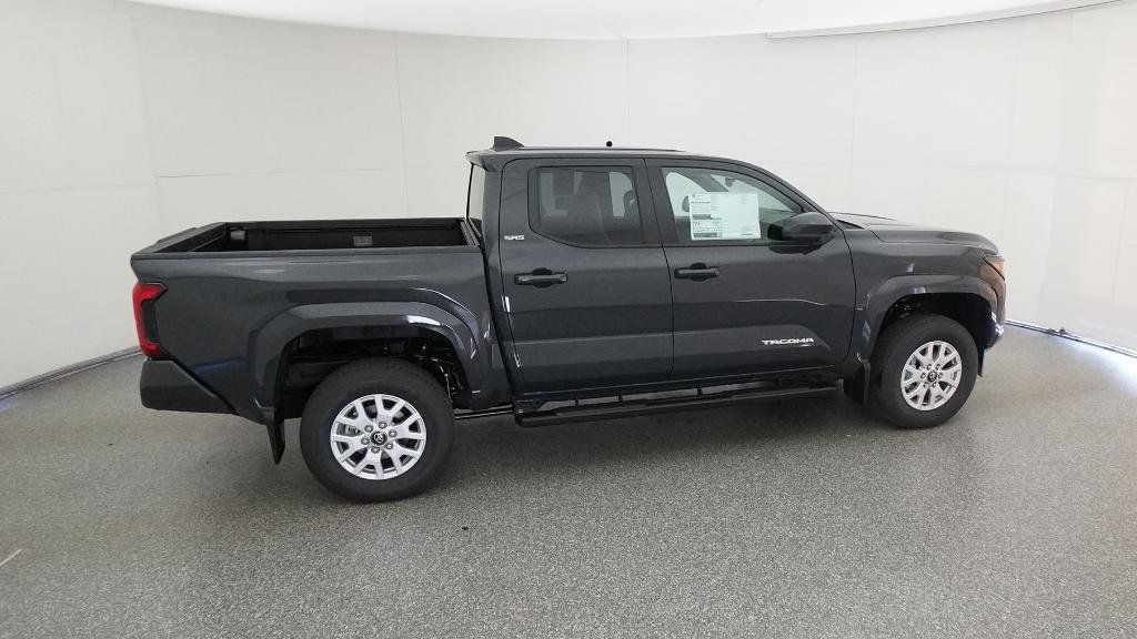 Thumbnail: 2025 Toyota Tacoma - 4