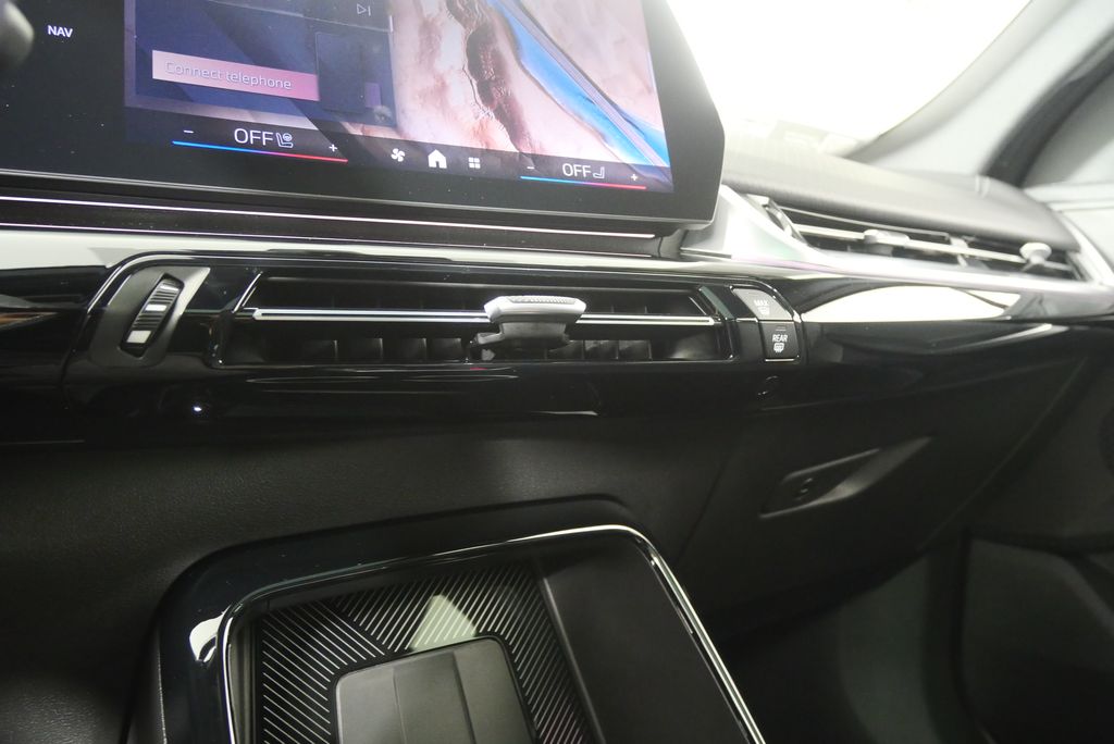 Thumbnail: 2024 BMW X2 - 27