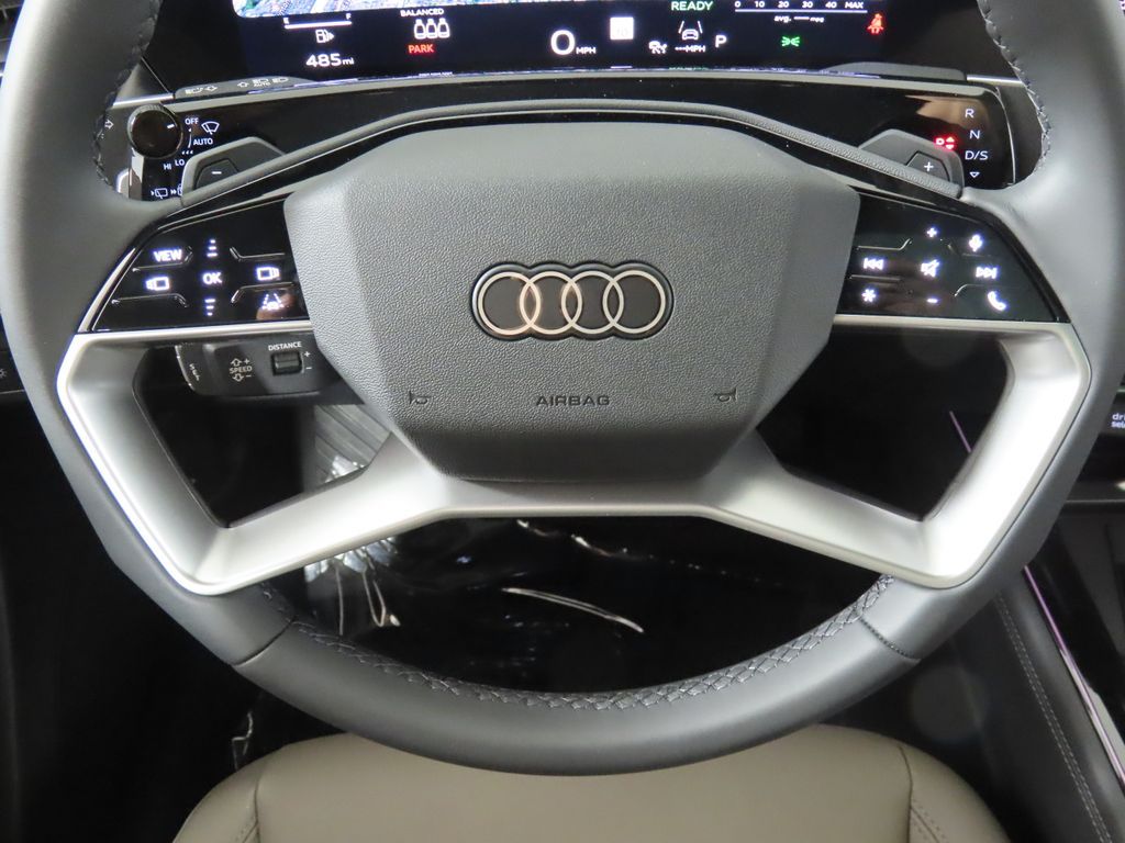Thumbnail: 2026 Audi Q3 - 15