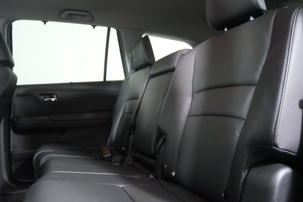 Thumbnail: 2022 Honda Pilot - 16