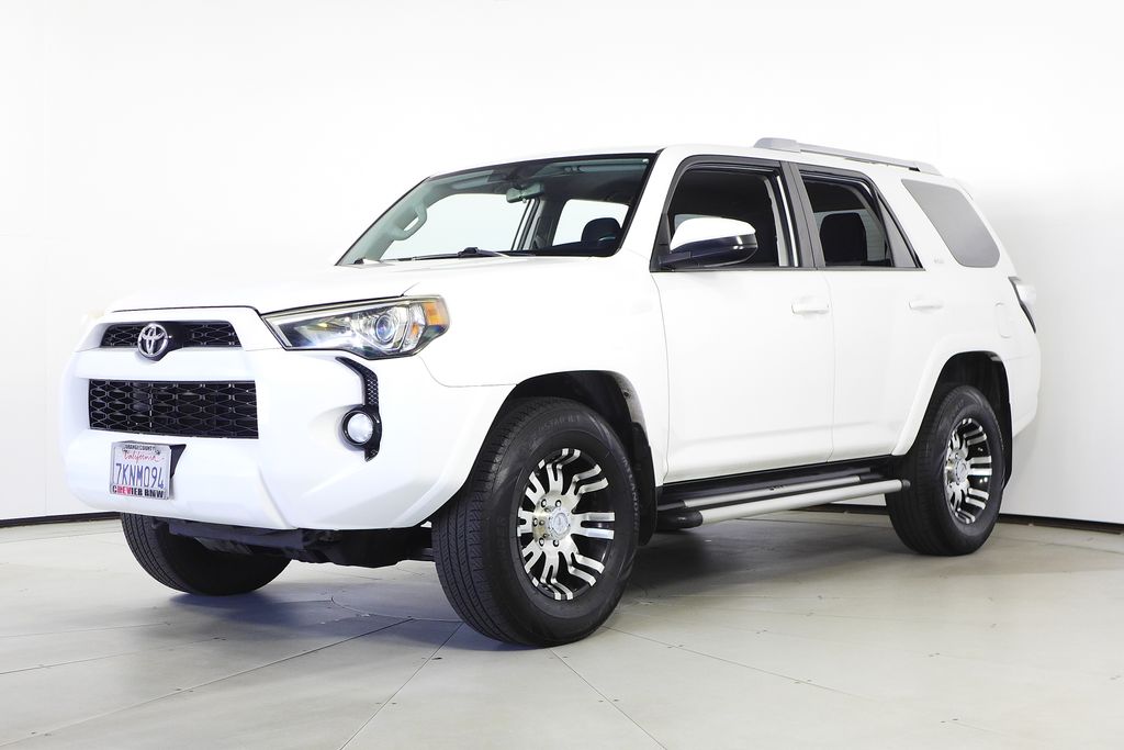 Thumbnail: 2015 Toyota 4Runner - 2